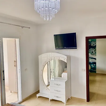 Apartment Diamentowy Blask Sarandë